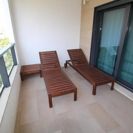 Апартаменты Rocha Prime C